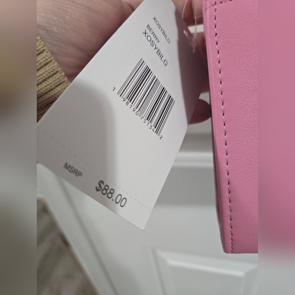 NWT Betsey Johnson Gummy Bear Crossbody Shoulder Bag - Pink - PRICE FIRM - Picture 6 of 8